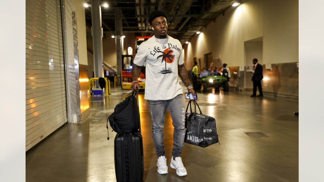 Arrival Style: The best of the Broncos' pregame fashion before taking on  the Chargers in LA