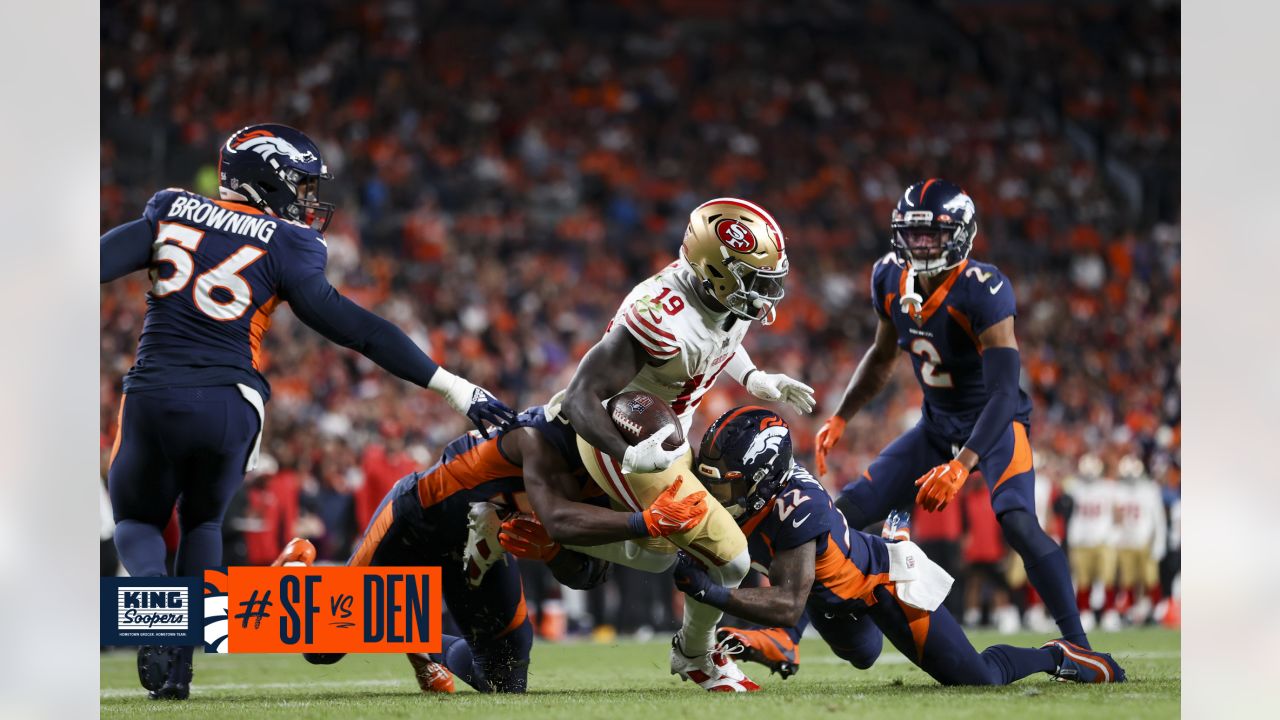 American Football - NFL - San Francisco 49ers v Denver Broncos - Wembley  Stadium Stock Photo - Alamy