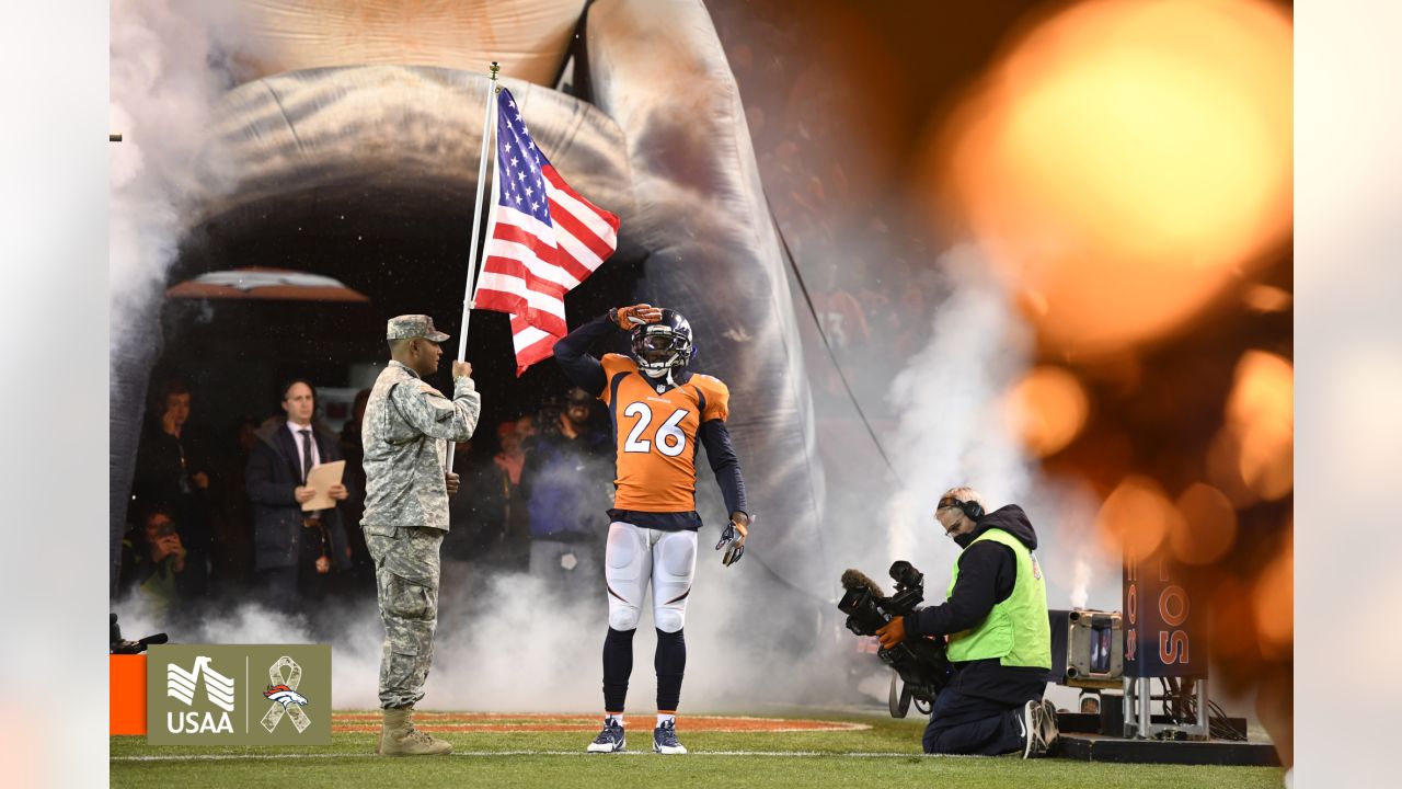 DVIDS - Images - Denver Broncos Salute to Service Game [Image 9 of 13]