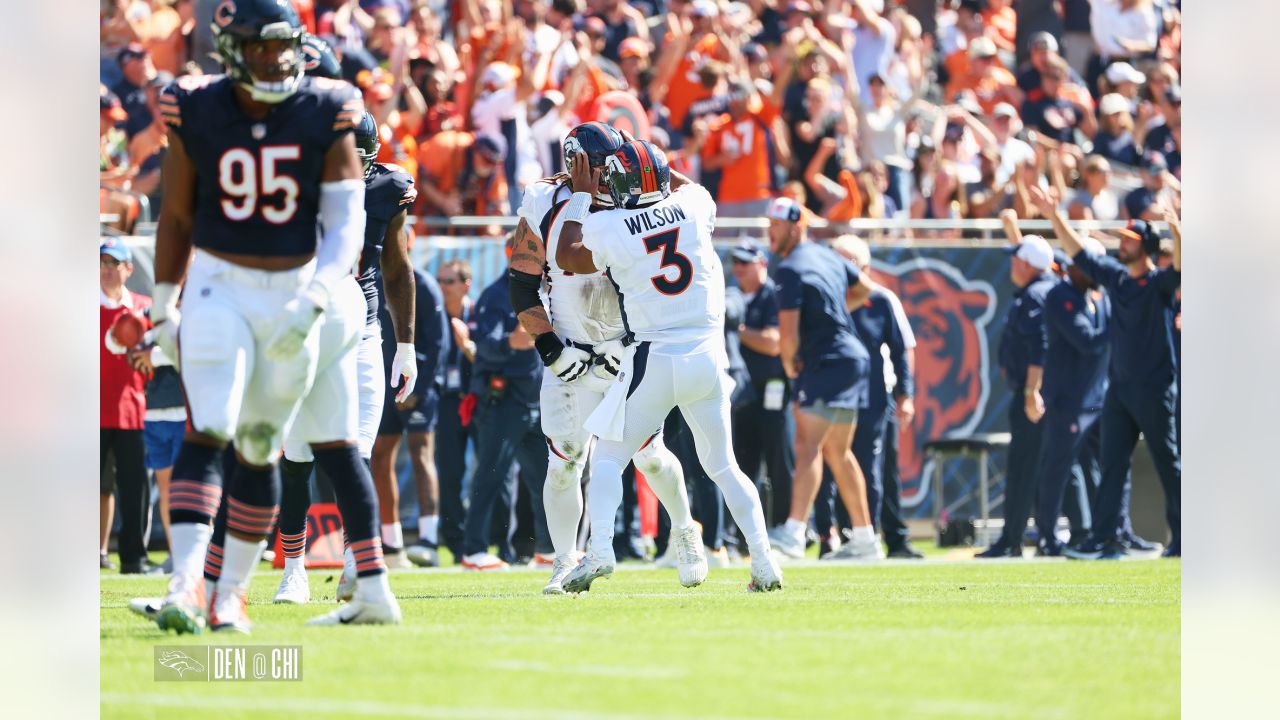 Photo: Denver Broncos vs Chicago Bears in Chicago - CHI20231001104