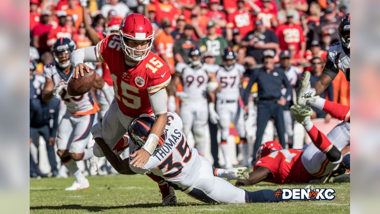 Patrick Mahomes puts on another show in 30-23 win over Broncos – The  Durango Herald