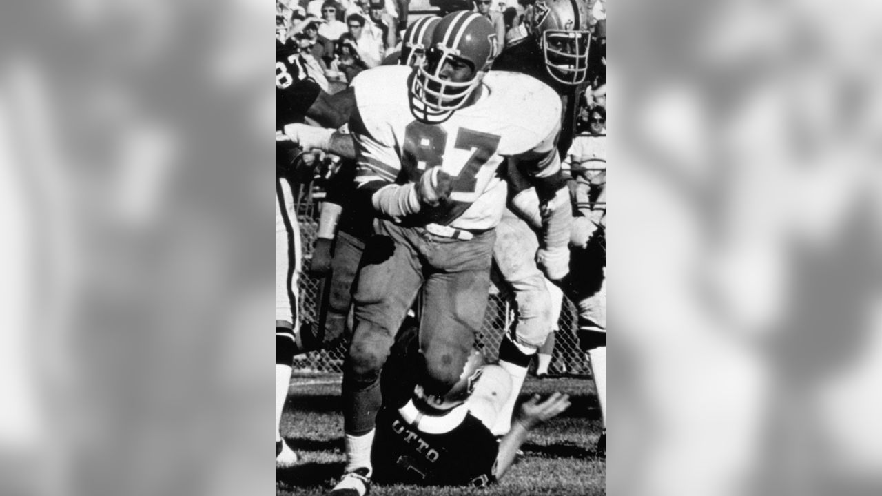 88 Oakland Raiders John Matuszak Stock Photos, High-Res Pictures