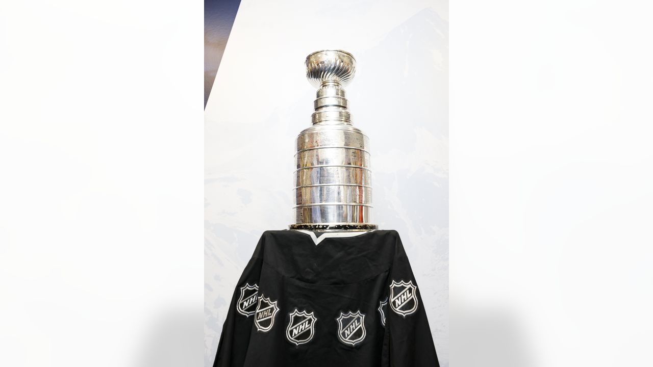 NHL Officially Licensed 25 Replica Stanley Cup Trophy - Edmonton