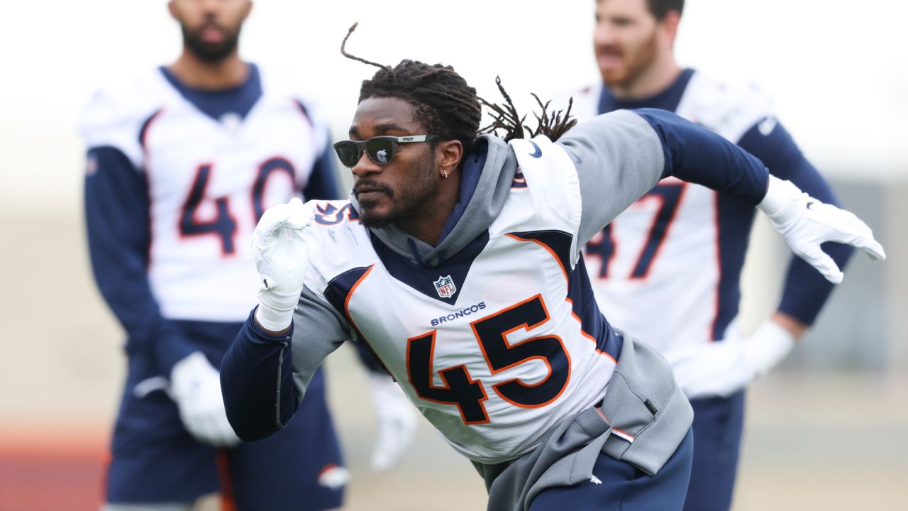 Broncos linebackers Josey Jewell, Alexander Johnson look to take next step  in development: 'There's a lot of potential', Sports