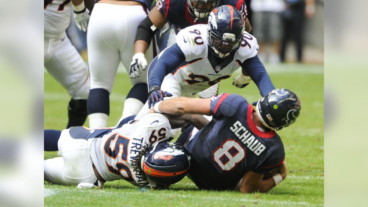 Houston, Texas, USA. 8th Dec, 2019. Denver Broncos linebacker Von