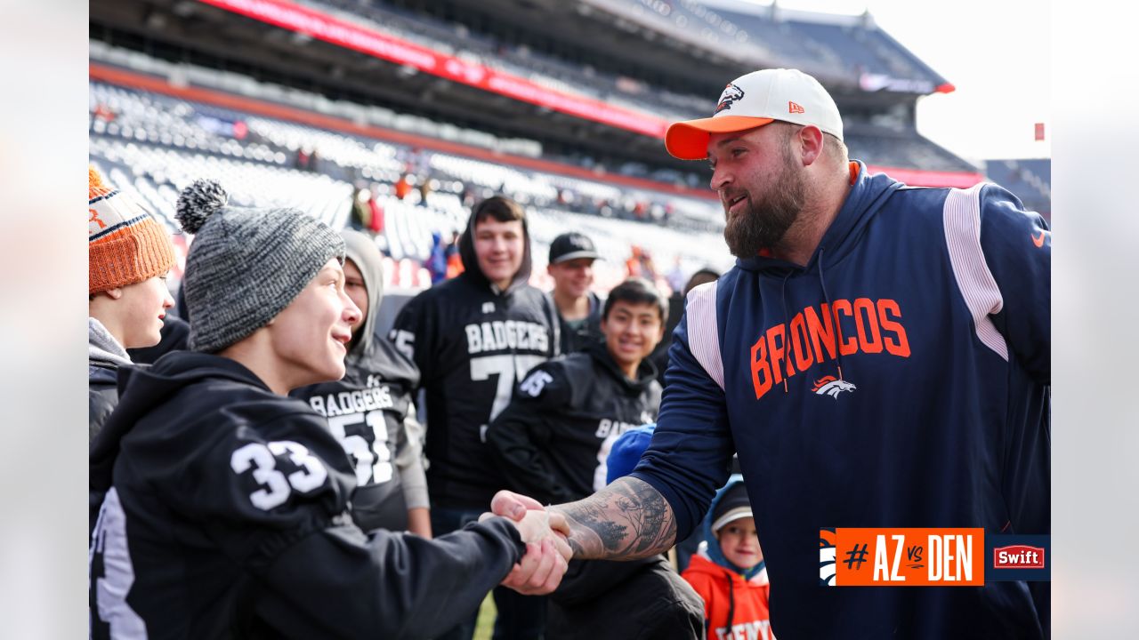 Dalton Risner, D.J. Jones among Broncos active for matchup with