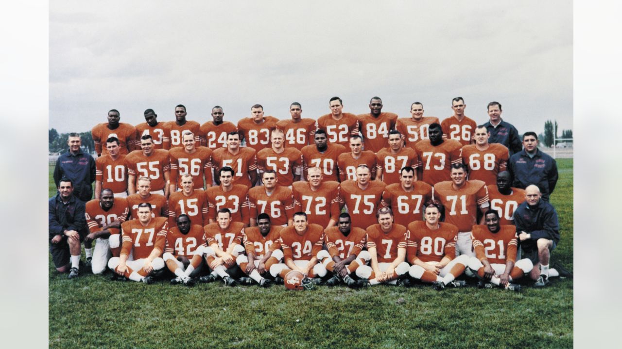 Through the Years: Denver Broncos team photos