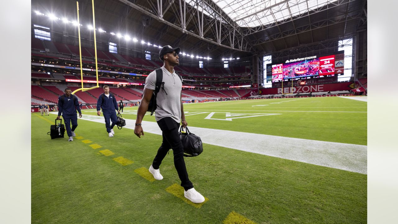 Pregame photos: Broncos arrive and prepare for preseason Week 1 game vs.  Cardinals