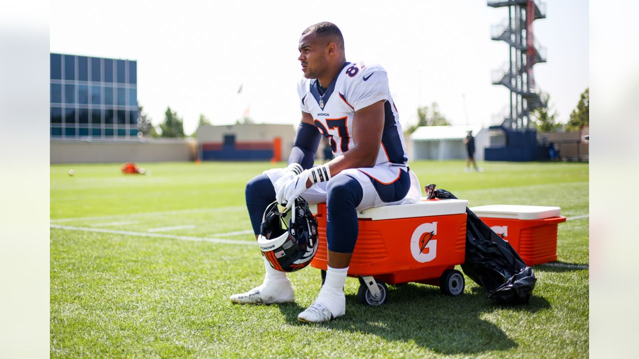 Okwuegbunam, McLaughlin help the Broncos rout the mistake-prone Rams 41-0  in preseason finale - ABC News