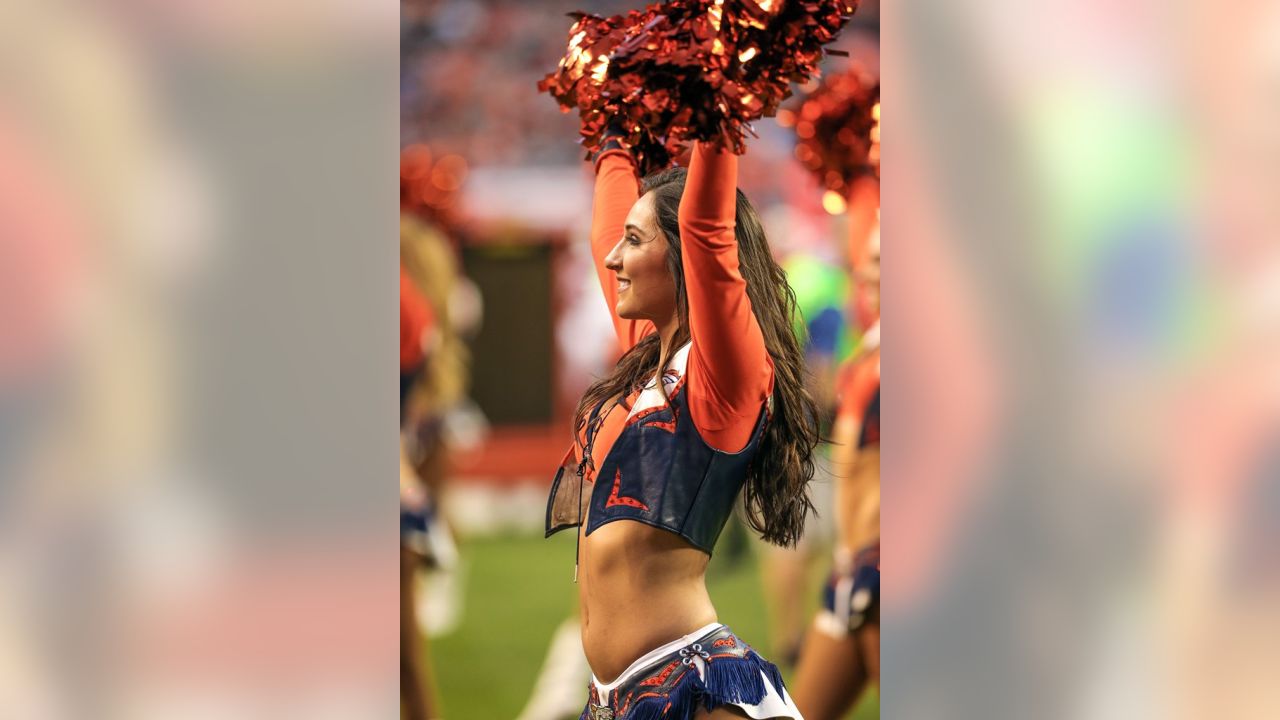 Cheerleader spotlight: DBC Jozie