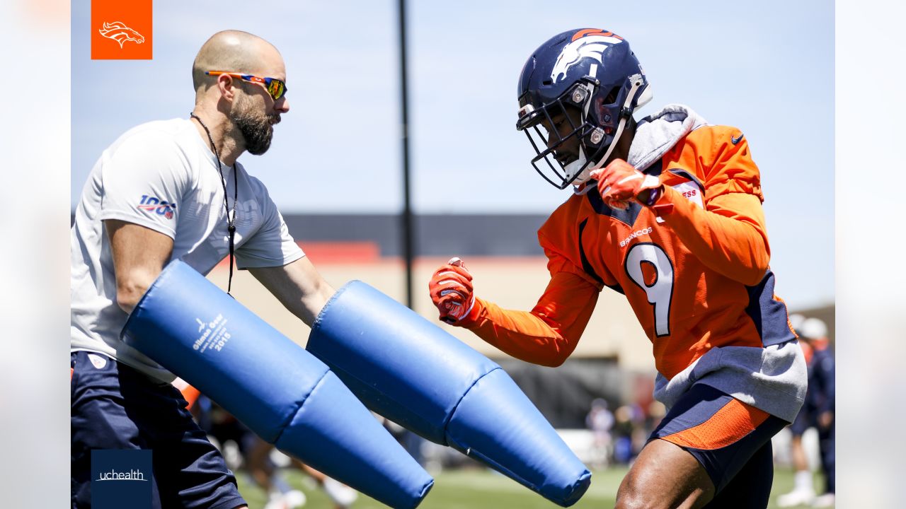 Photos: An inside look at Day 2 of the Broncos' 2022 OTA practices