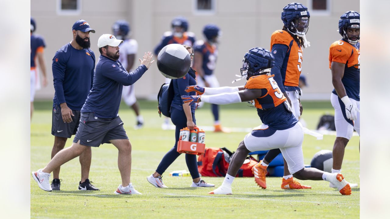 Photos: Peyton Manning, Jake Plummer visit as Broncos hold open practice on  Day 12 of 2023 Training Camp Powered by Ford