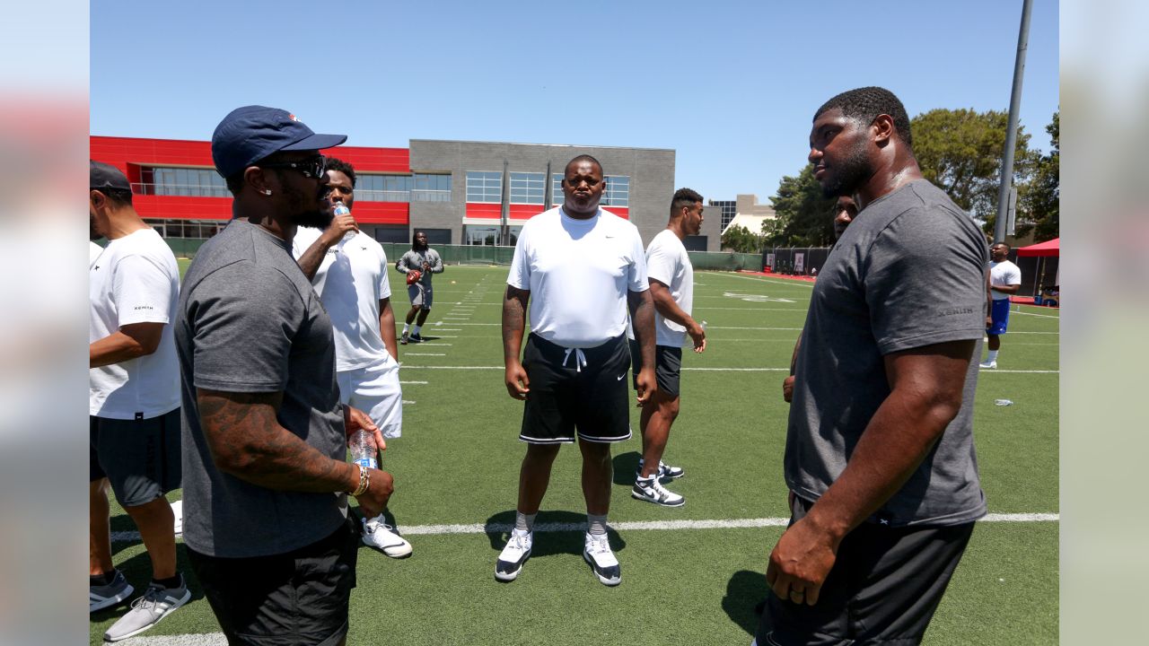 Broncos Insider: Von Miller's fifth-annual Pass Rush Summit returns to Las  Vegas this weekend