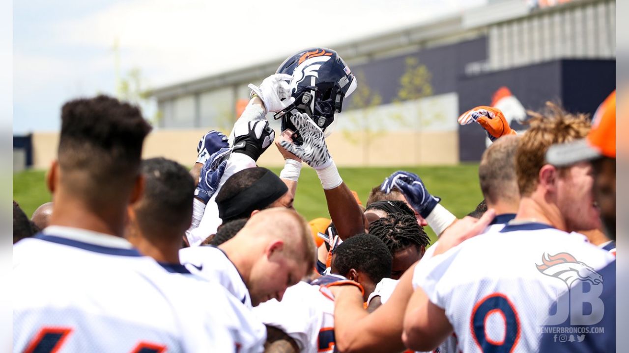 Paxton Lynch sharp in Broncos' OTA practice