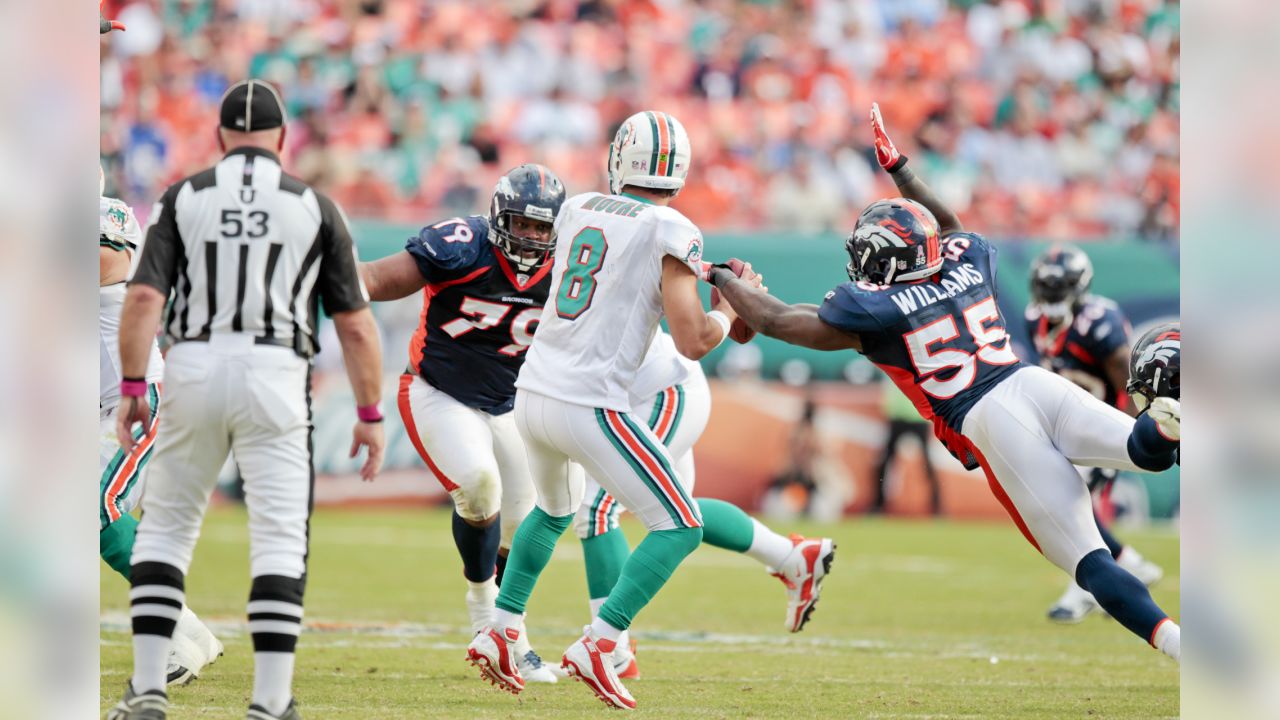 Miami Gardens, Florida, USA. 1st Dec, 2019. Miami Dolphins defensive back  Nik Needham (40) celebrates to the crowd during the fourth quarter of an  NFL football game against the Philadelphia Eagles at