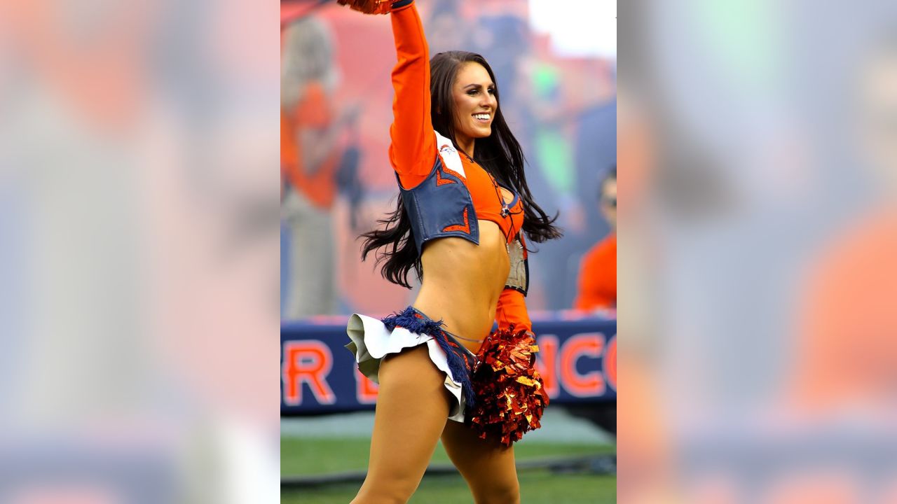 lily denver broncos cheerleader｜TikTok Search