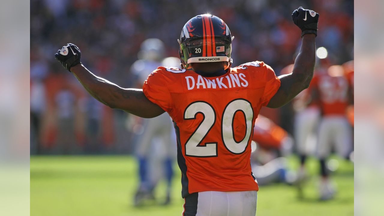 Broncos' Brian Dawkins Announces Retirement After 16 Seasons - SB Nation  Denver : r/eagles