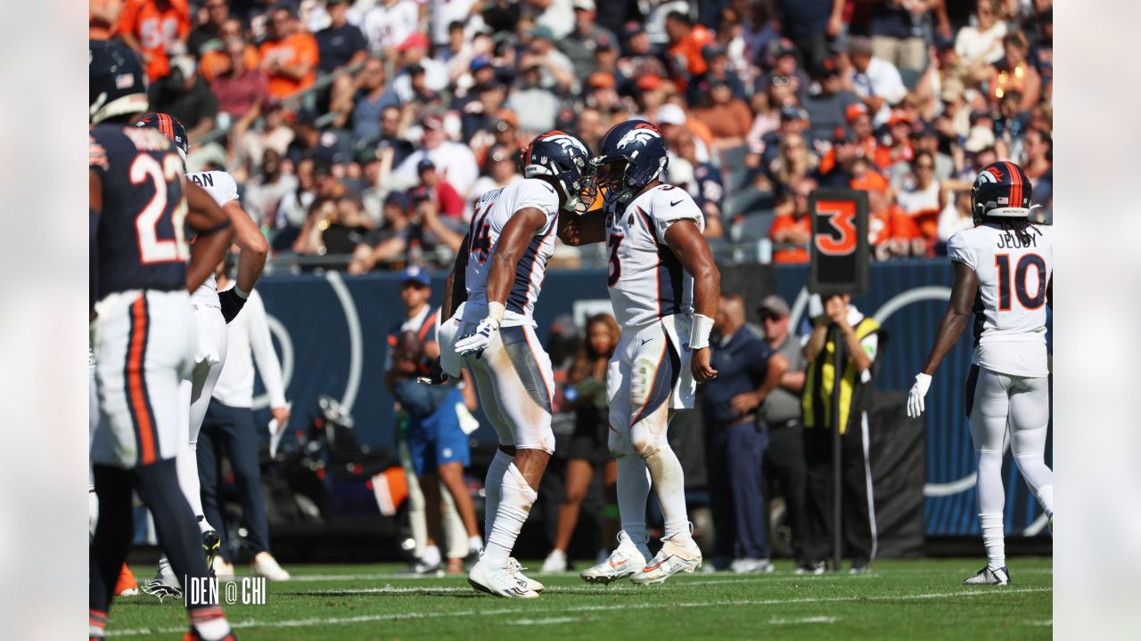 Photo: Denver Broncos vs Chicago Bears in Chicago - CHI20231001113 