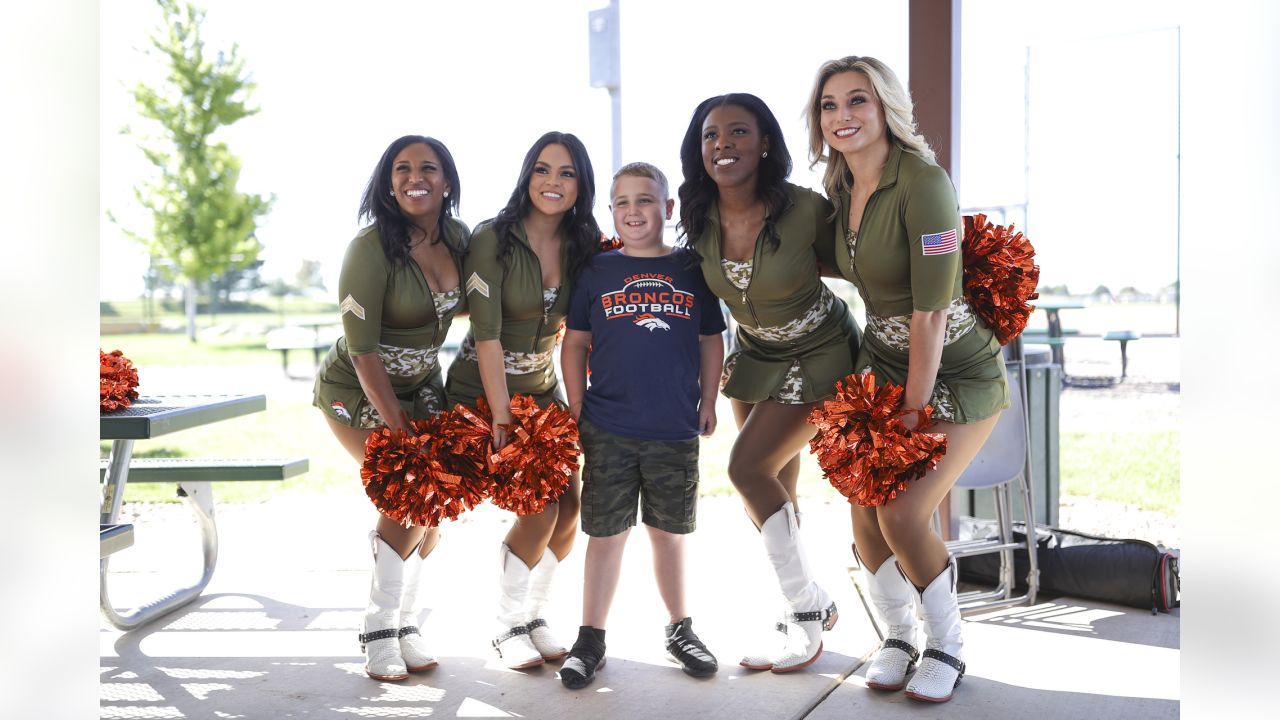 Buckley Marines visit Broncos training camp > Buckley Space Force Base >  Article Display