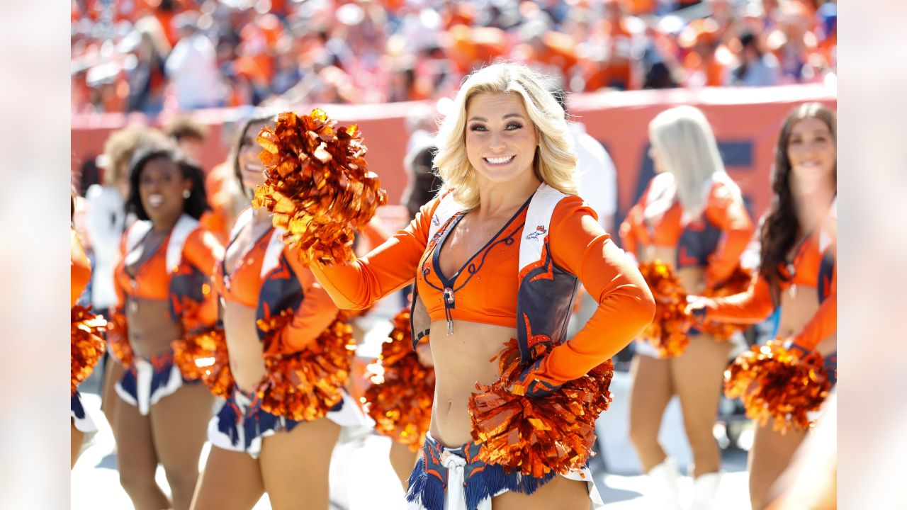 denver broncos cheerleader uniform