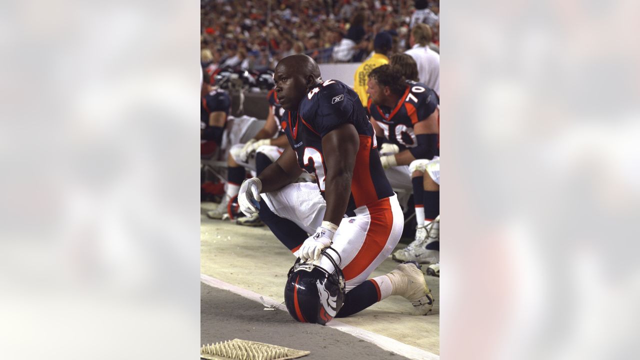 A look back: The 2001 Broncos-Giants game that opened Invesco