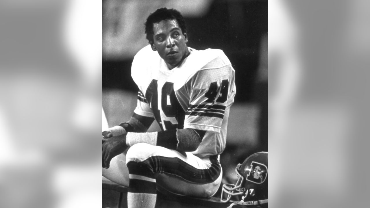 Broncos Legends: A look back through Dennis Smith's Broncos career