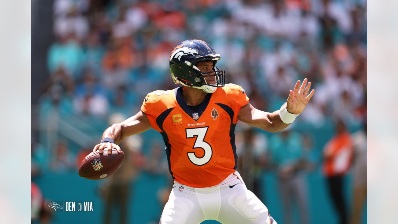 PHOTOS: Miami Dolphins clobber Denver Broncos 70-20 in NFL Week 3