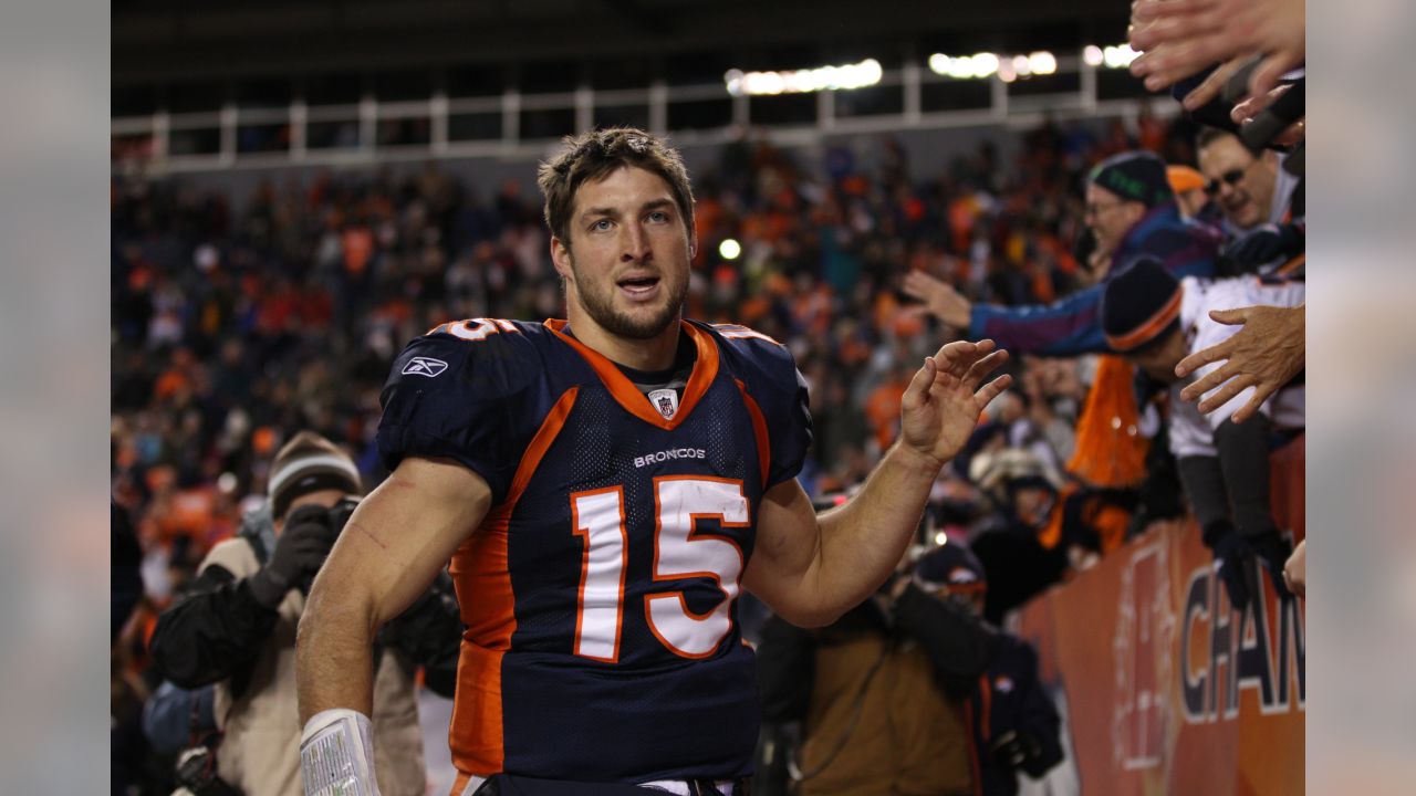 NFL Playoffs 2012: Tim Tebow Time Strikes In Denver; Giants Dominate  Falcons On Wild Card Weekend 