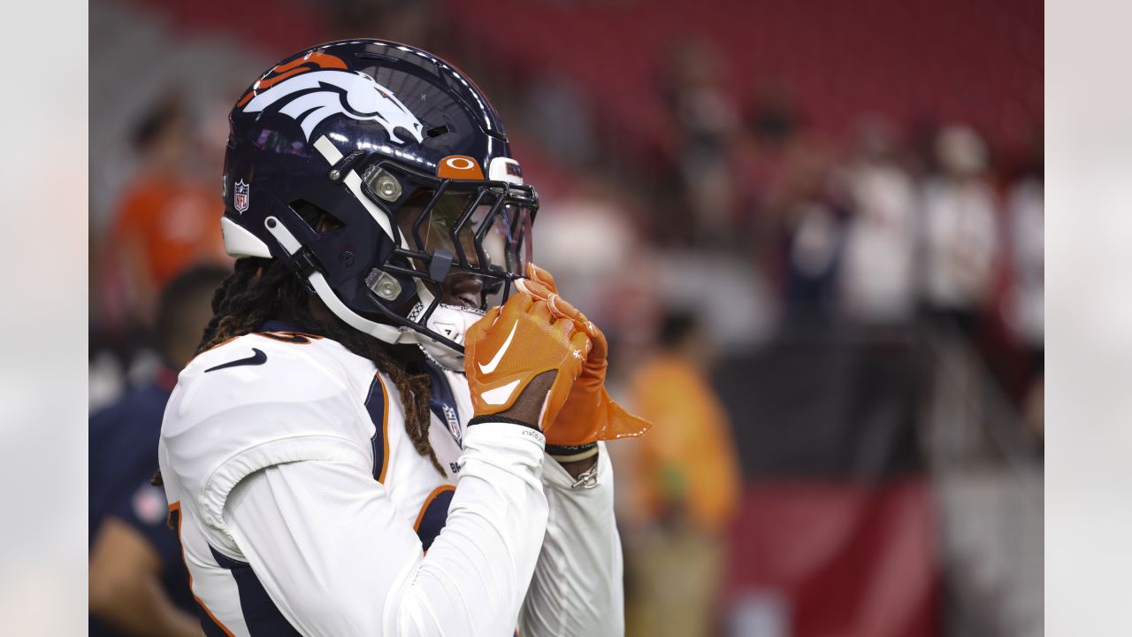 Pregame photos: Broncos arrive and prepare for preseason finale vs. the  Vikings