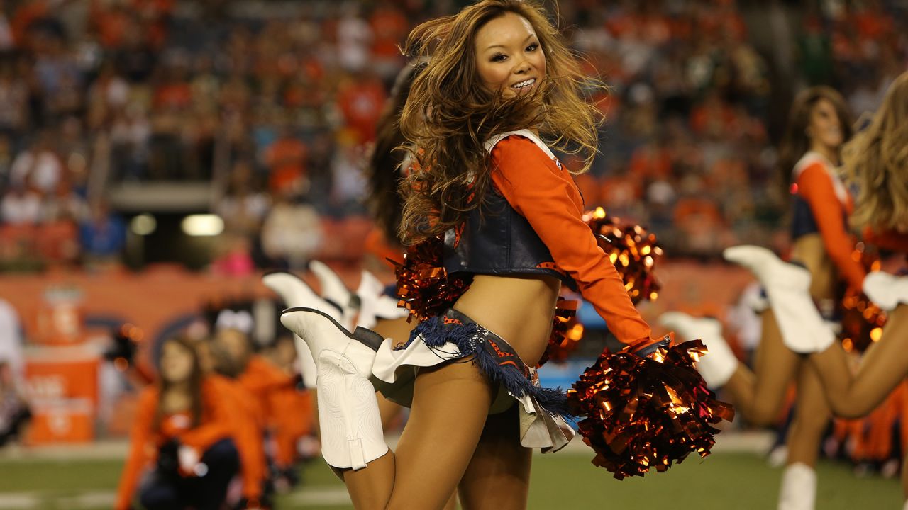 Denver Broncos Facebook Covers - Colorado Anne  Broncos, Denver broncos,  Broncos cheerleaders