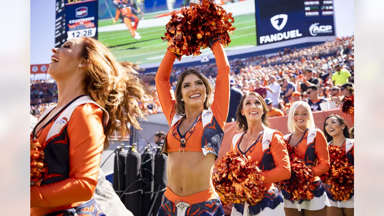 Denver Broncos Cheerleaders game gallery: Week 2 vs. Houston