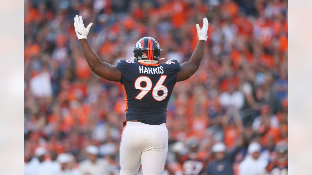 Shelby Harris talks playing on day of son's birth, Broncos future