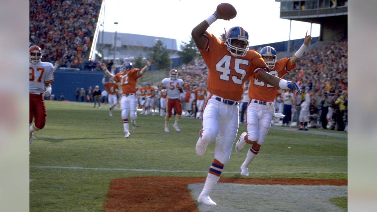 Catching up with former Denver Broncos quarterback Bubby Brister - Mile  High Report