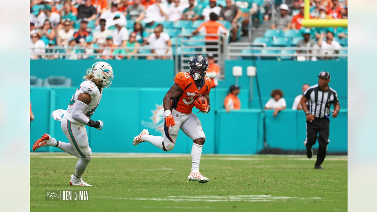 PHOTOS: Miami Dolphins clobber Denver Broncos 70-20 in NFL Week 3