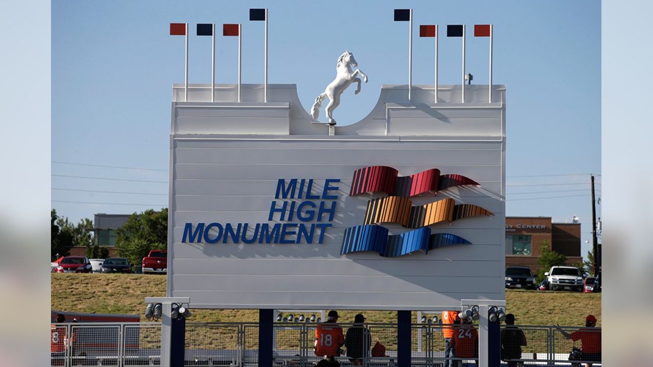 Mile High Monument is a tiny tribute to Broncos' home-field history – The  Denver Post