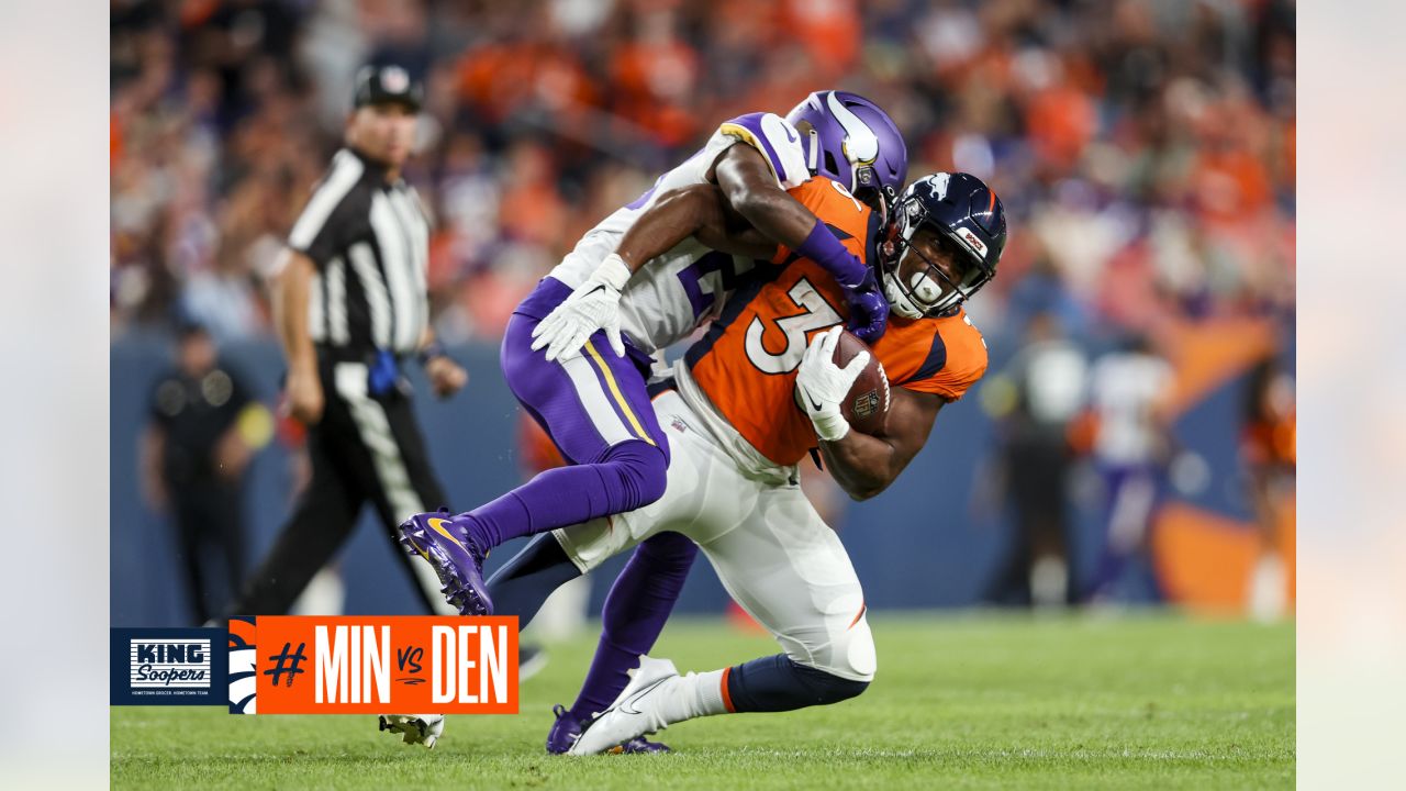 Game Photos: Vikings at Broncos