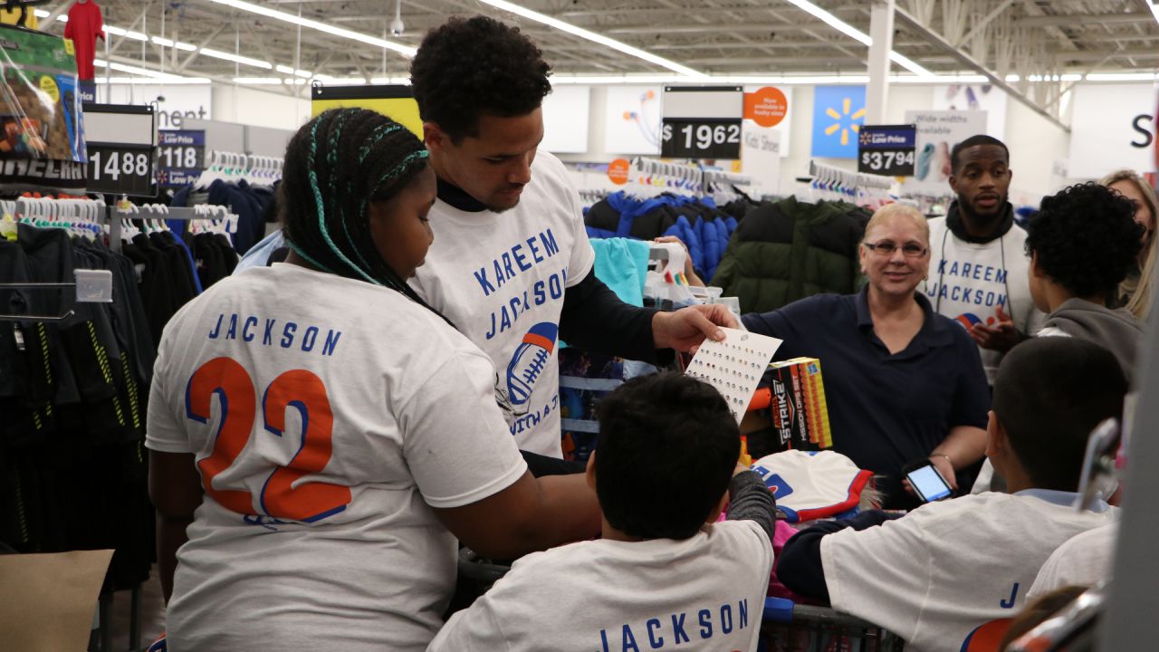 Colorado Sunshine: Broncos' Kareem Jackson hosts annual Christmas