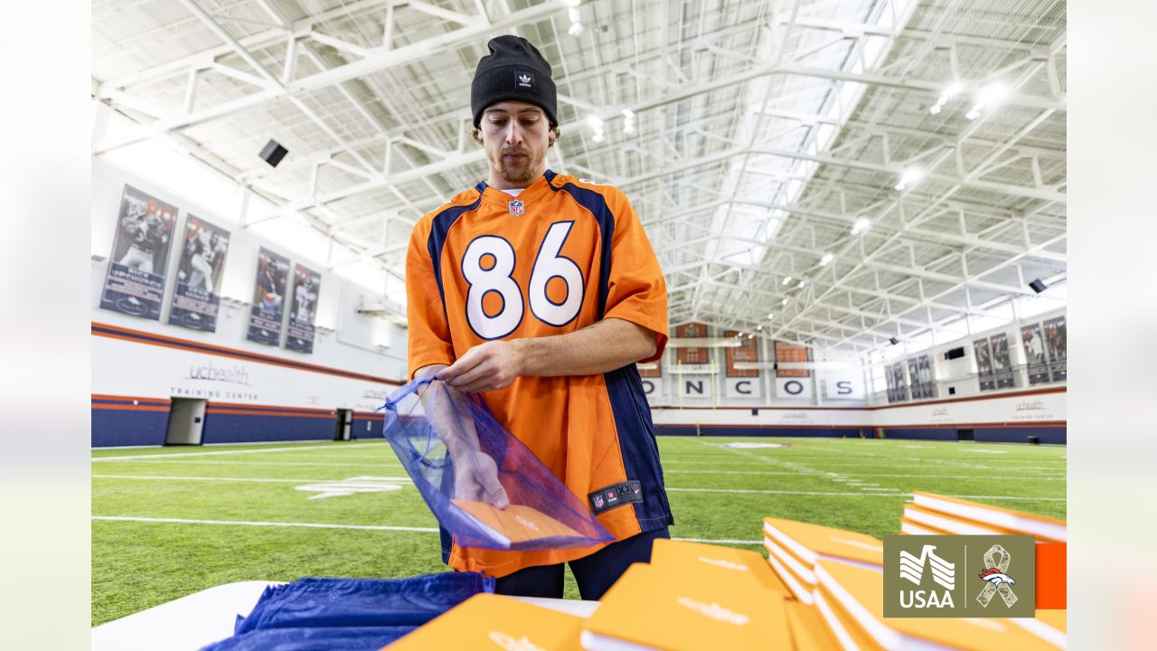 Photos: Broncos welcome military service members for 2022 Salute to Service  game