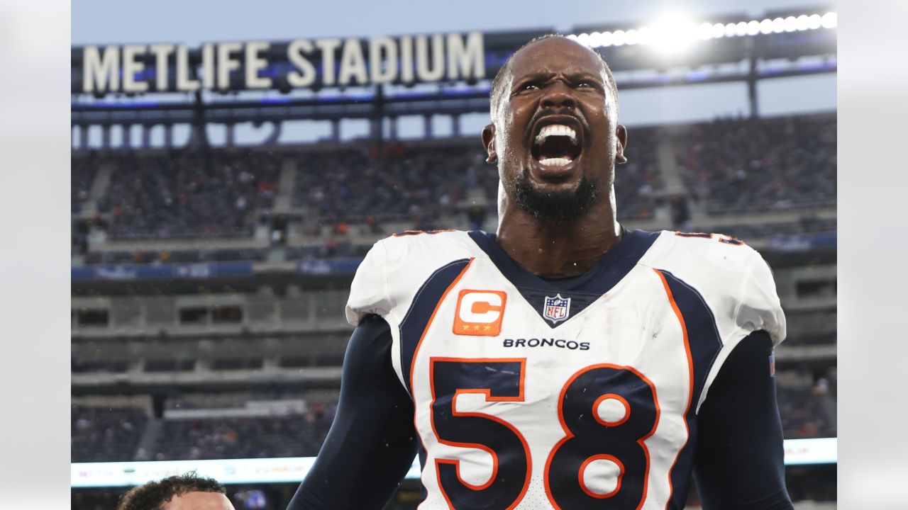 Broncos' Von Miller among NFL Players of the Week