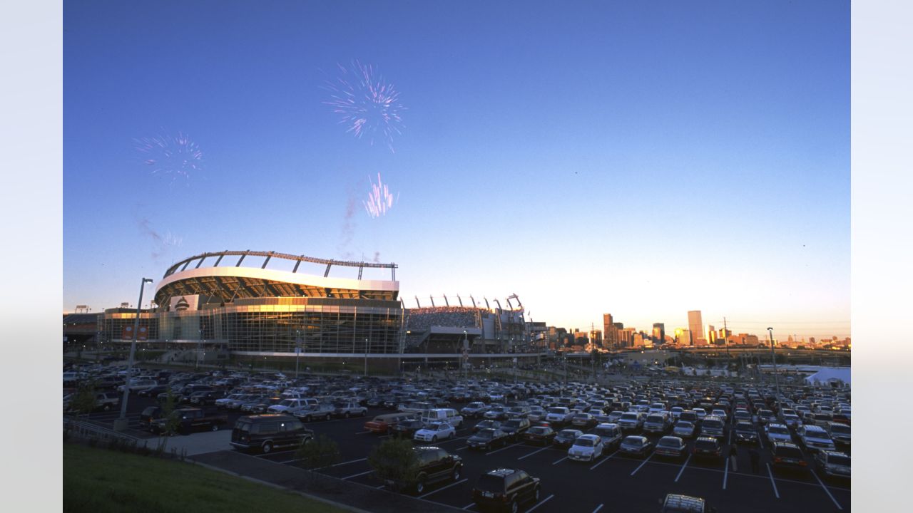 Sacco Sez: The memories that loom large 20 years after Denver's opener vs.  the Giants on the day before 9/11