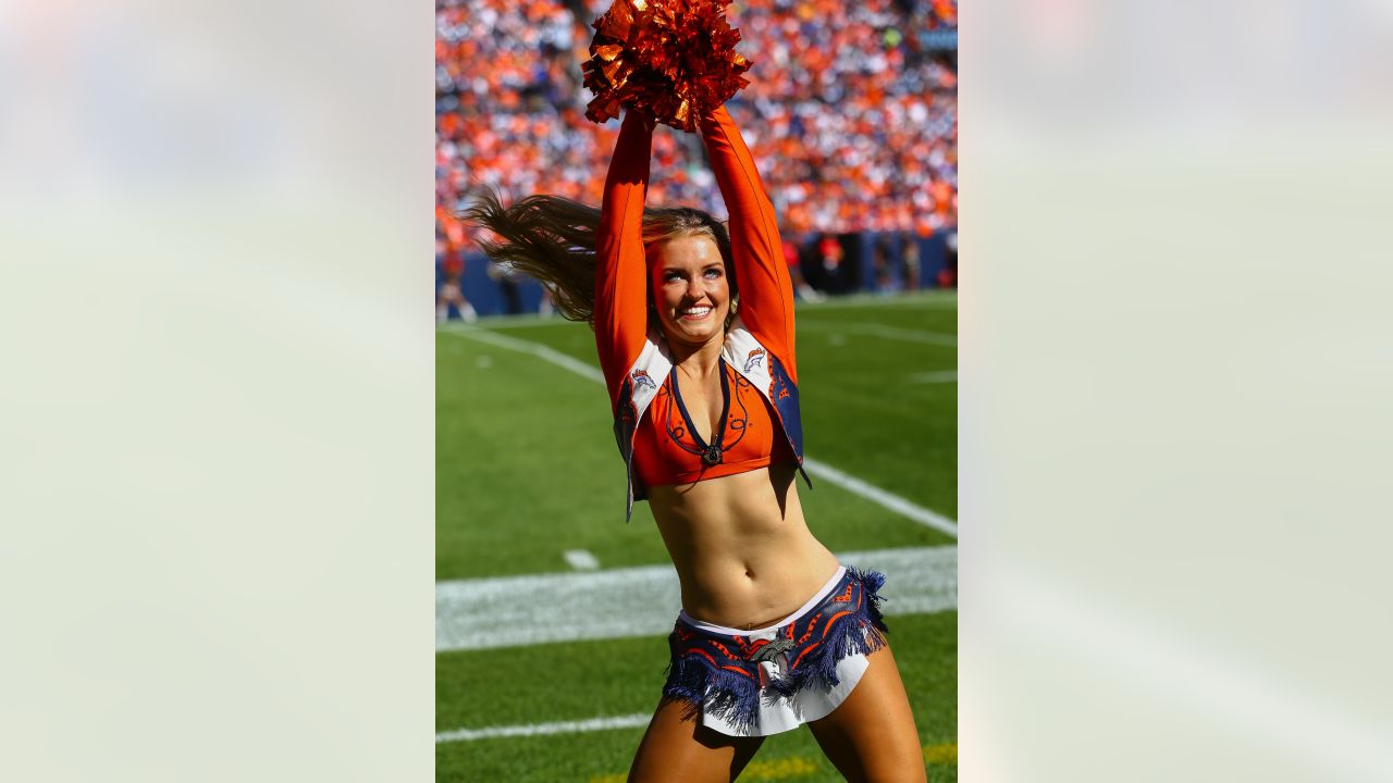 Denver Broncos Cheerleaders game gallery: Week 2 vs. Houston