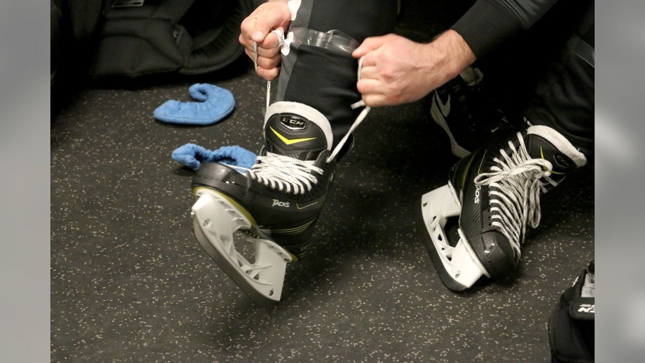 Michael Schofield dons skates with 