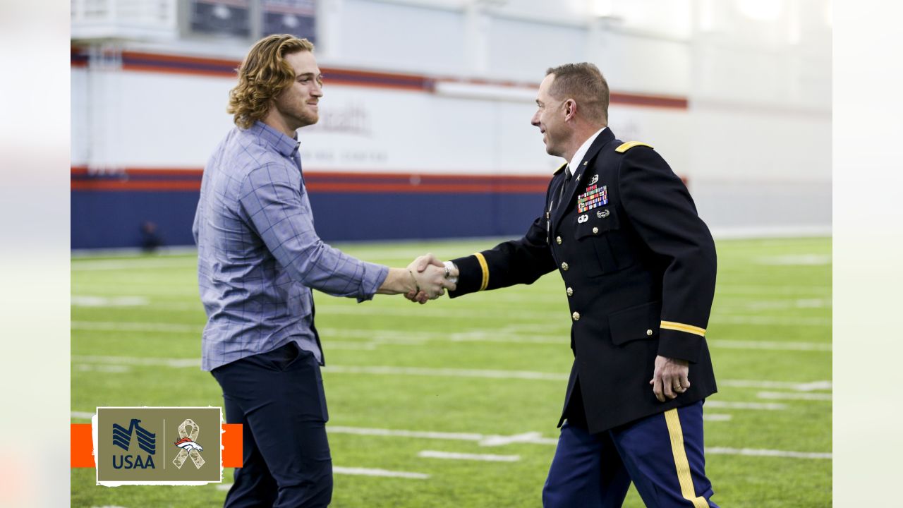 Broncos TE Andrew Beck wins NFL's Salute to Service Award - The San Diego  Union-Tribune