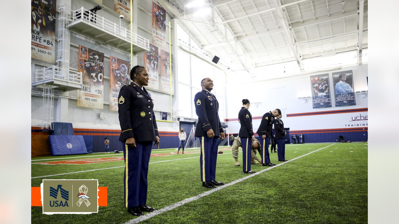 Denver Broncos fullback Andrew Beck wins 2021 USAA Salute to Service Award  at NFL Honors