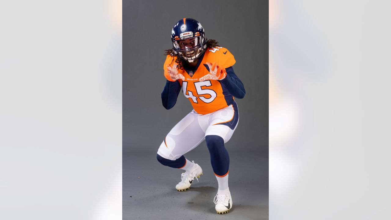 Top portraits of the Broncos in uniform from 2021 photo day