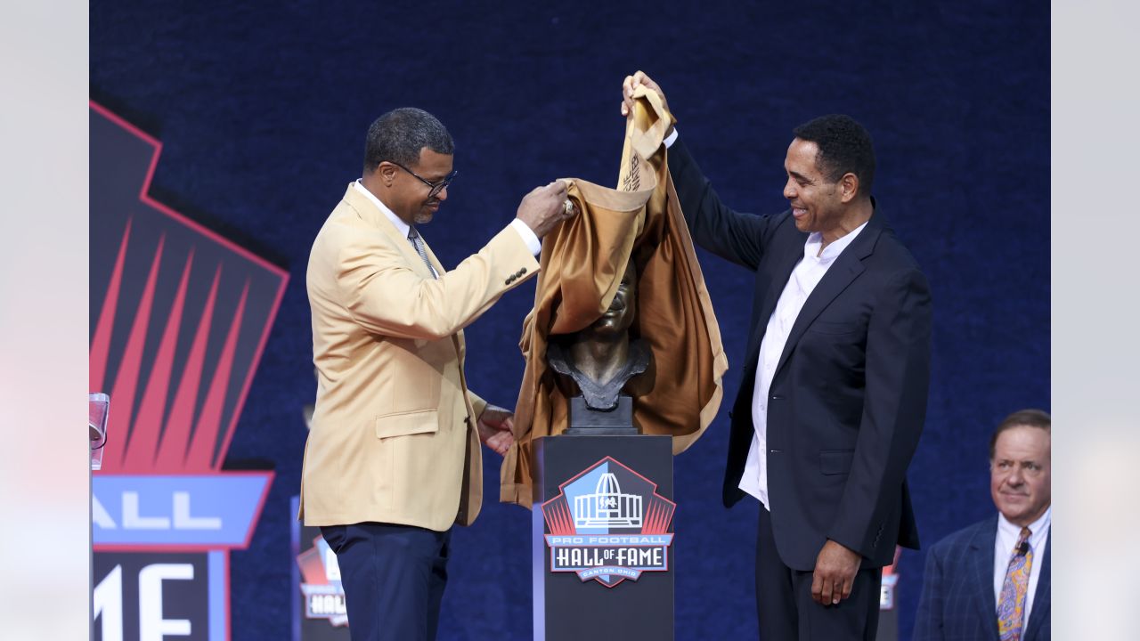 Denver Broncos' Legendary Safety Steve Atwater has Hall of Fame  Enshrinement Ceremony Postponed to 2021 - Sports Illustrated Mile High  Huddle: Denver Broncos News, Analysis and More