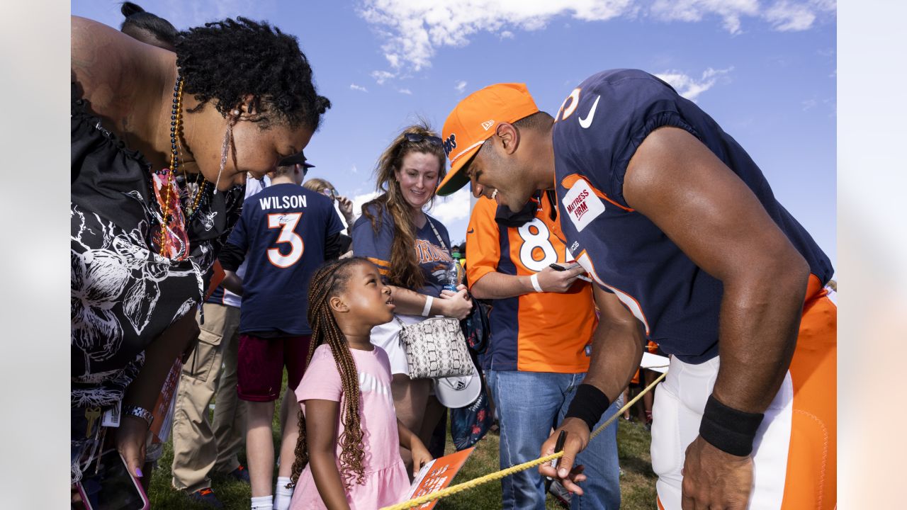 A 2023 Ford Bronco is adorned with the logo of the Denver Broncos while on  display during NFL Welcome Back festivities at the Broncos training camp  Saturday, July 29, 2023, in Centennial