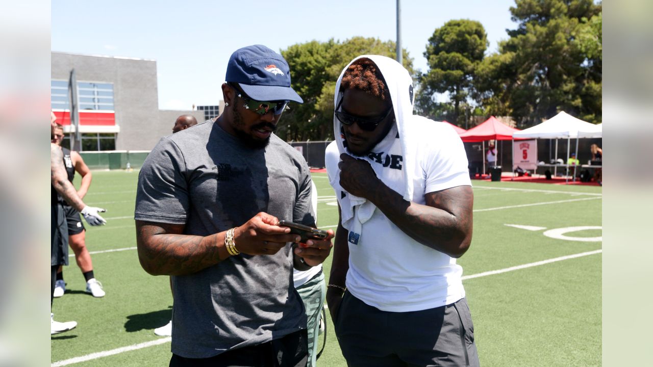 Denver Broncos: Von Miller hosts NFL stars at Pass Rush Summit at UNLV