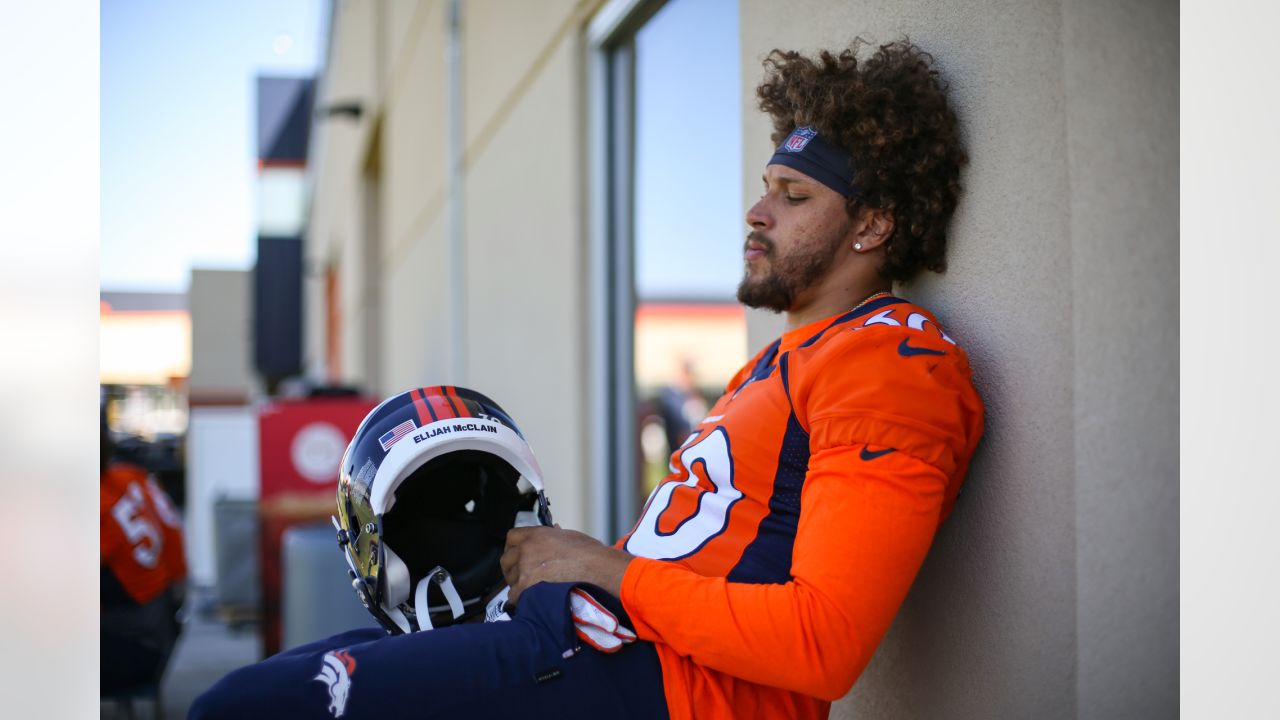 Addicted to Helmets] The Broncos better be wearing their royal