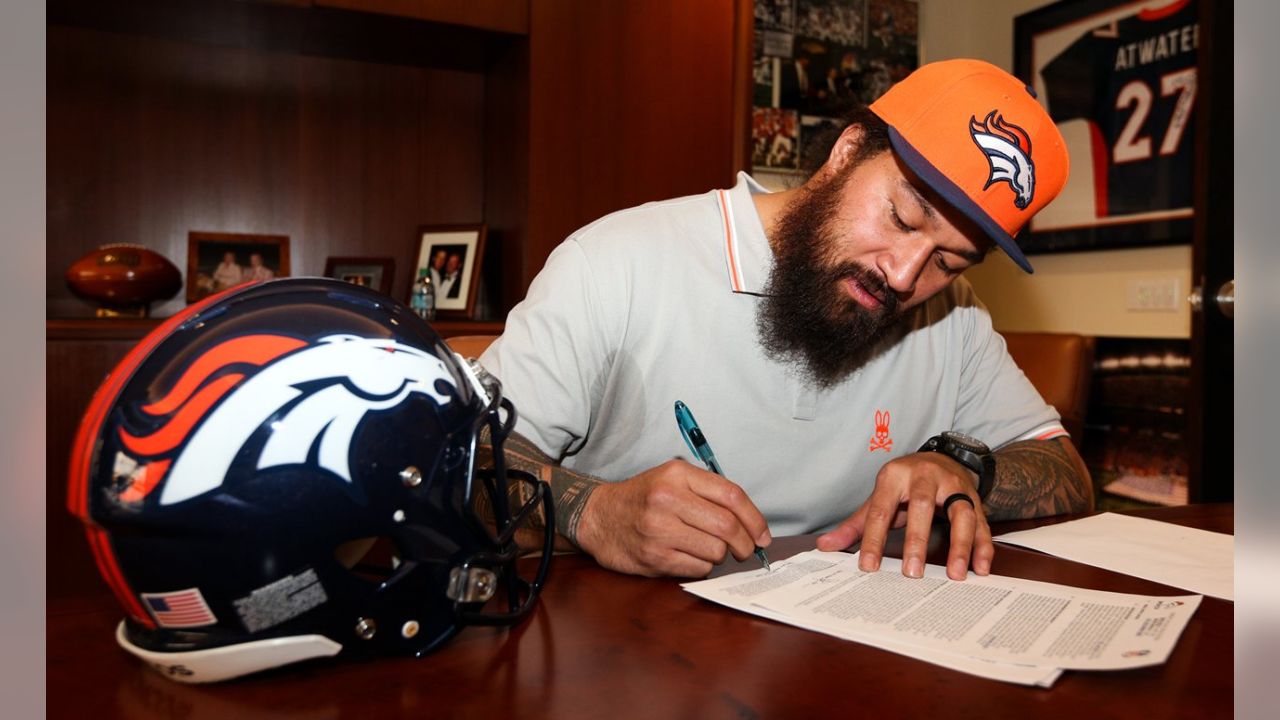 Domata Peko Sr. Stats, News and Video - NT